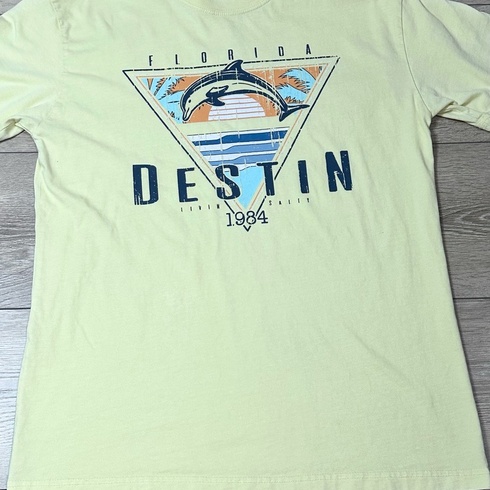 •Sold•  Retro Destin FL 1984 Short Sleeve Vintage Tee Unisex - Picture 5 of 11
